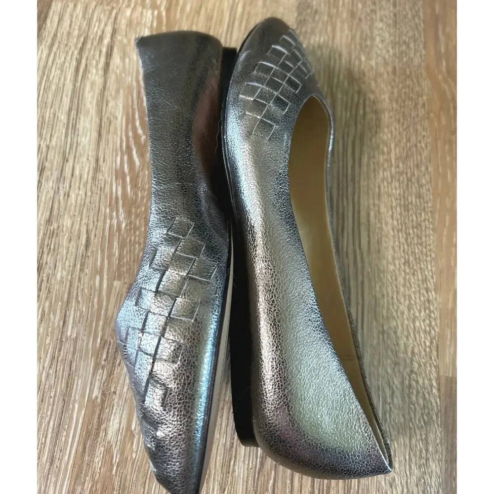 Trotters Estee Woven Leather Flats 7.5W Silver Metallic Pointed Toe Comfort
